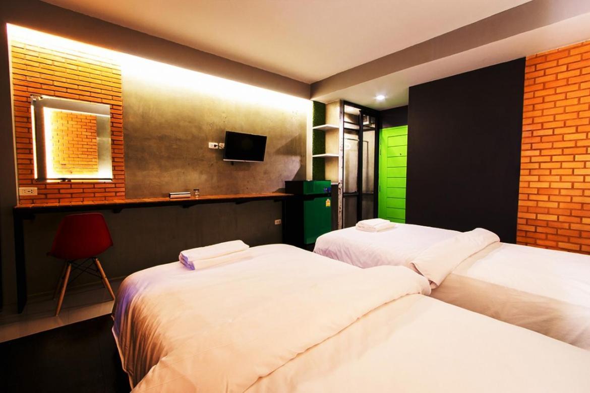 Coconut Hotel HHQ Eksteriør billede